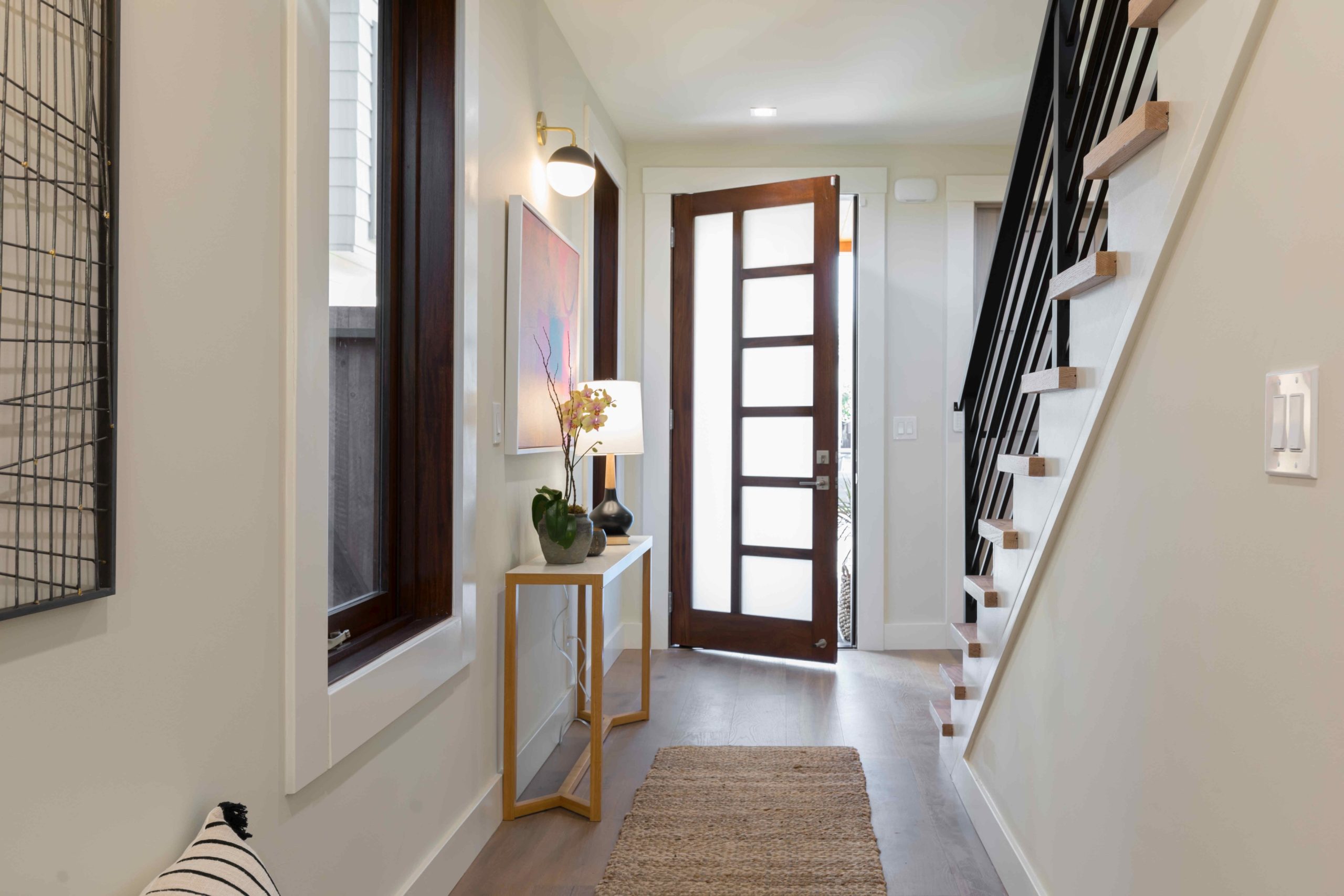 Home Remodel California Hallway - BFI