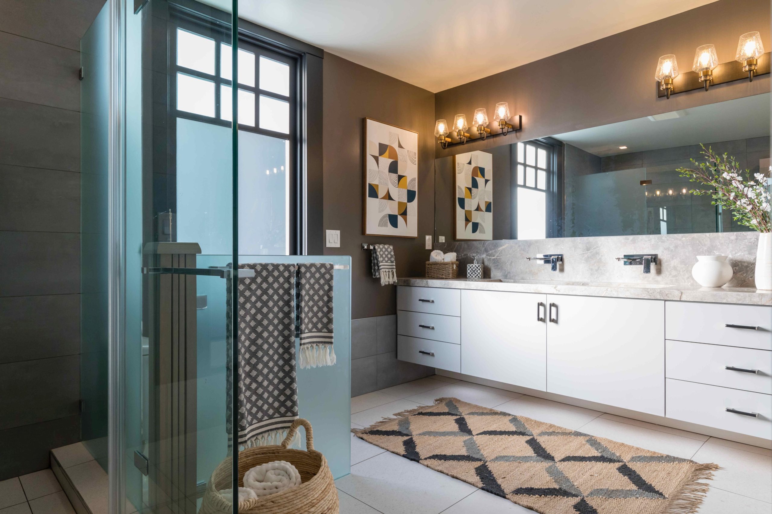 Modern Bathroom Space Hayward